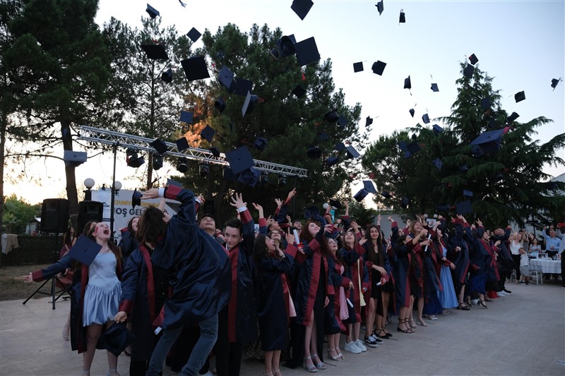 🎓 Mezuniyet Coşkusu 🎓