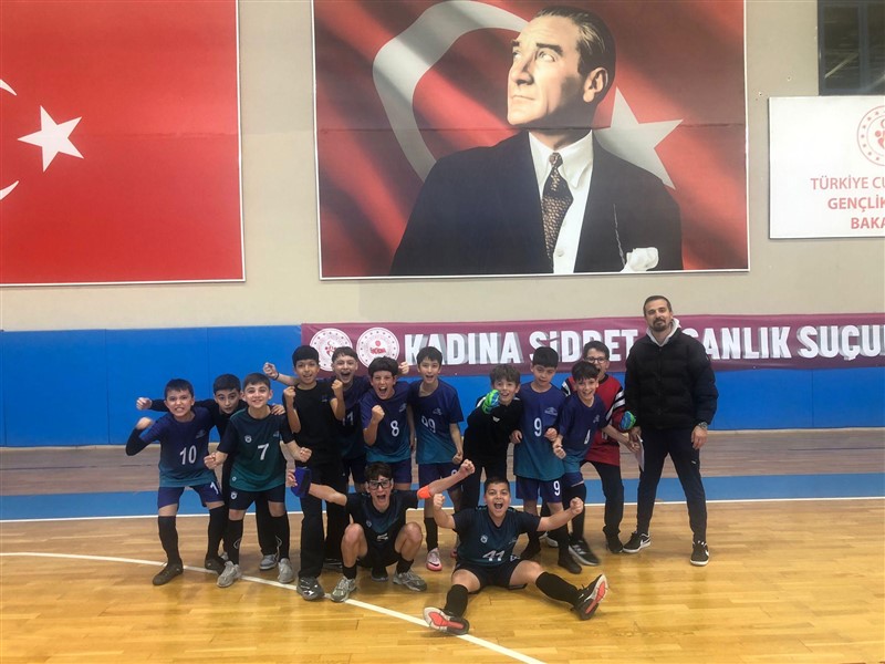 FUTSALDAKİ BAŞARIMIZ